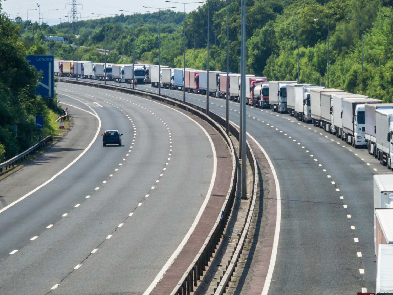 Brexit customs chaos looms Brexit customs chaos looms