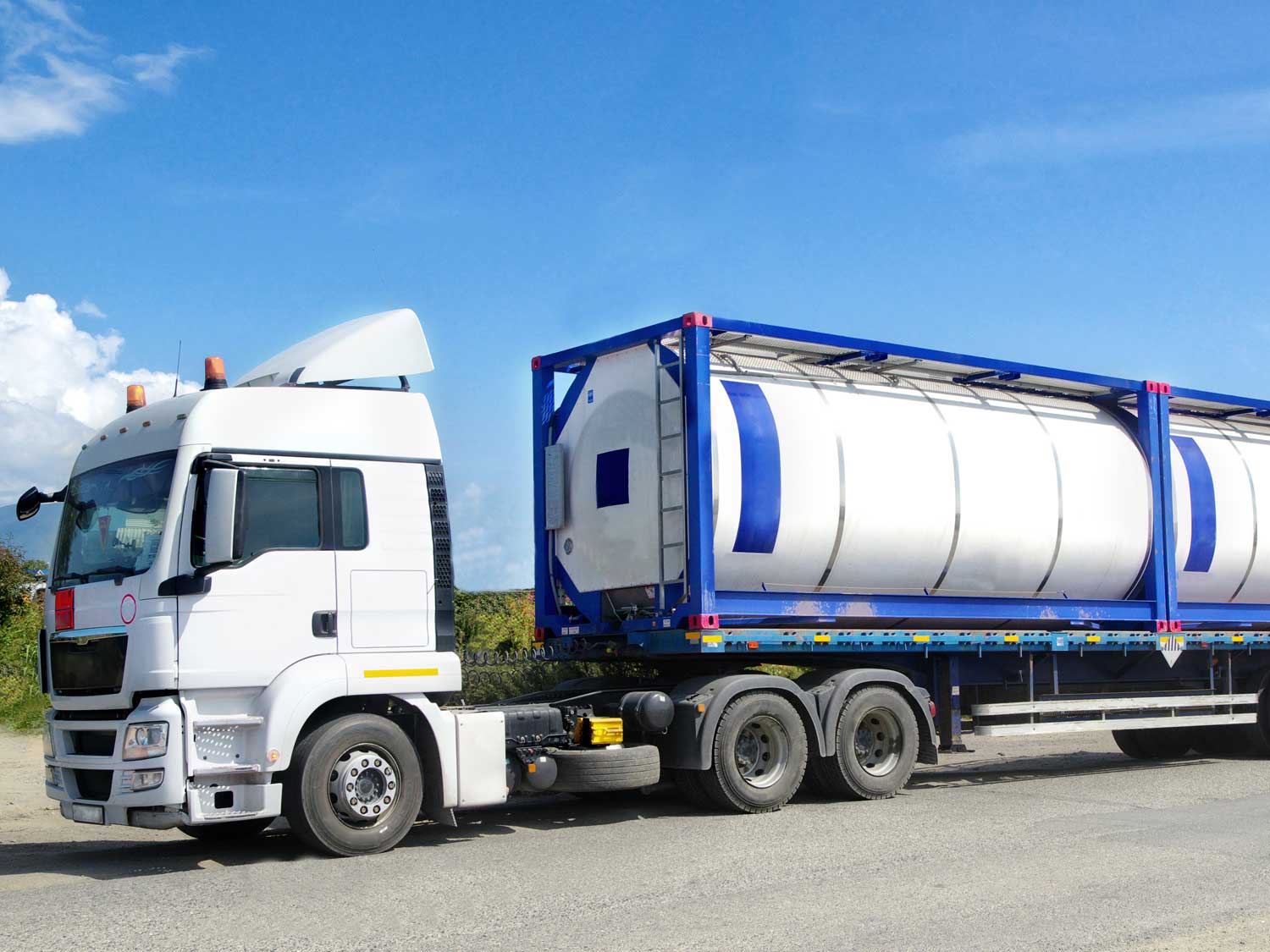 Industry press; government to tackle the HGV driver shortage in The UK