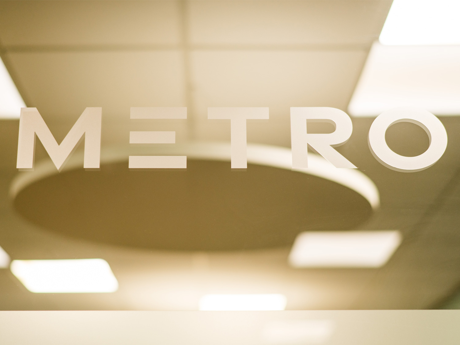 Metro etching