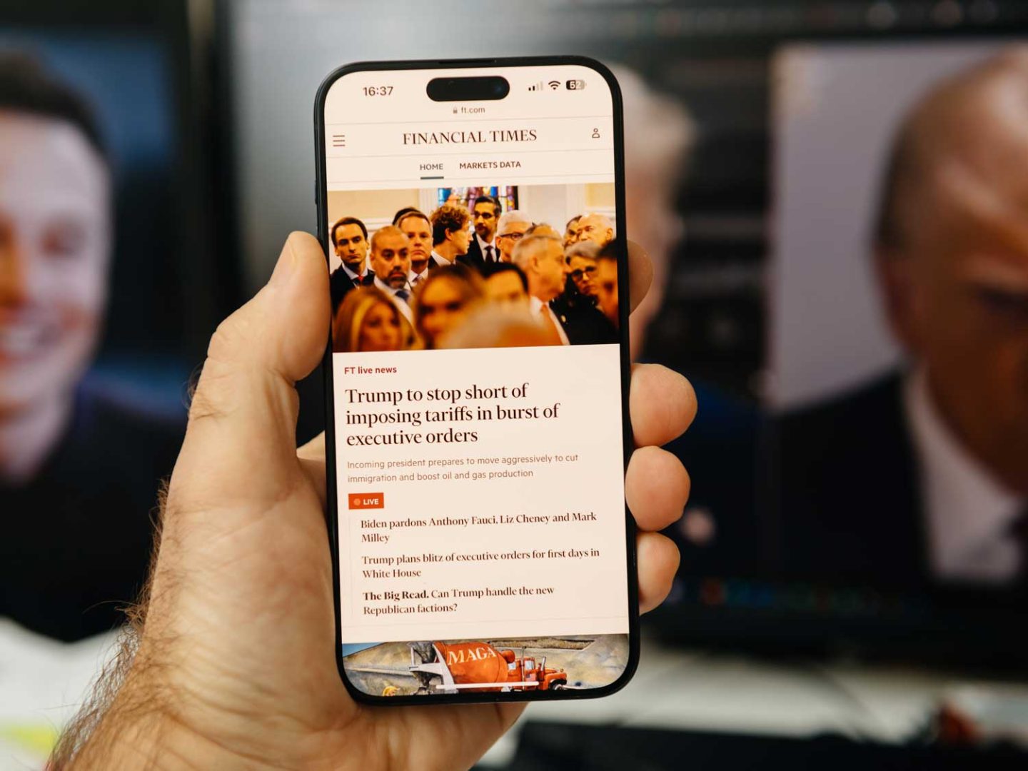 Trump tariffs on mobile 1440x1080 1